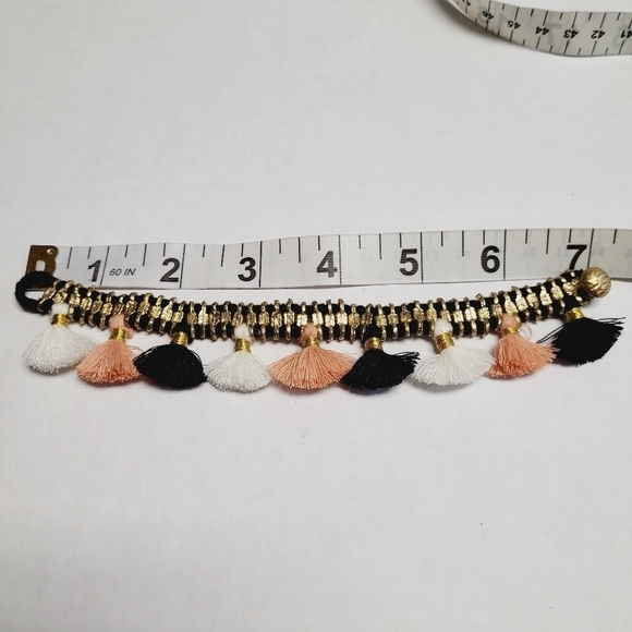 Anthropologie Shiraleah Chicago womens felicity multicolor tassel bracelet - Picture 5 of 6